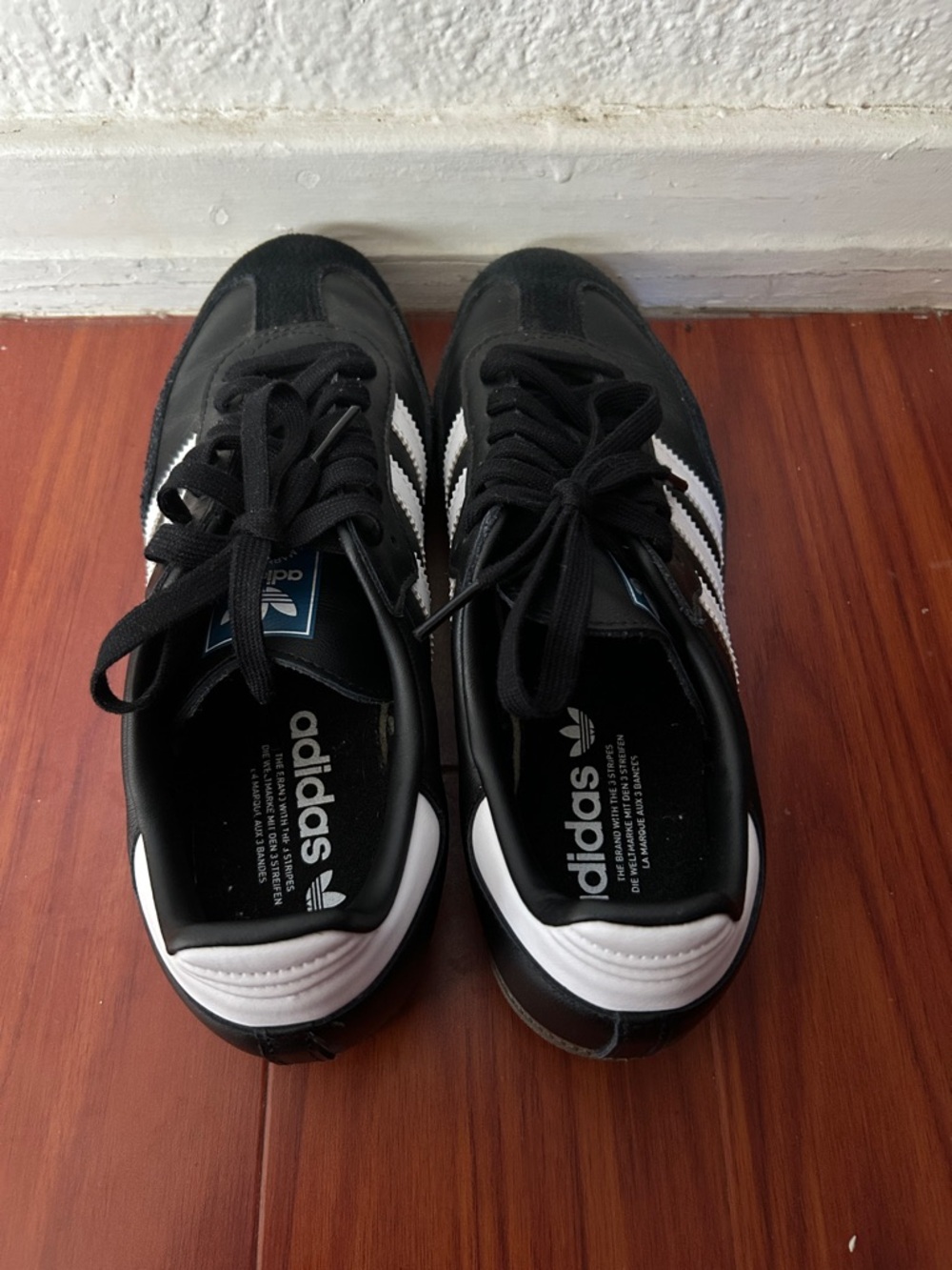 Adidas Men's Black and White SAMBA Sneakers